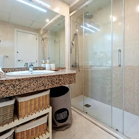 Apartment A 300m Playa,portaventura, Parking, Piscina,wi-fi *